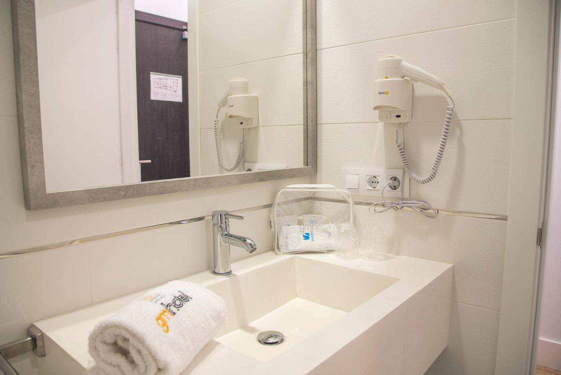 Gm Hotel Marchena Kültér fotó