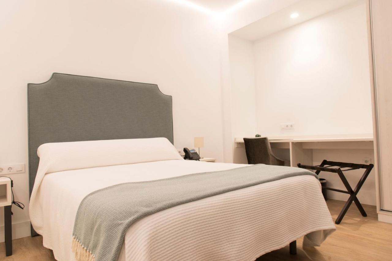 Gm Hotel Marchena Kültér fotó