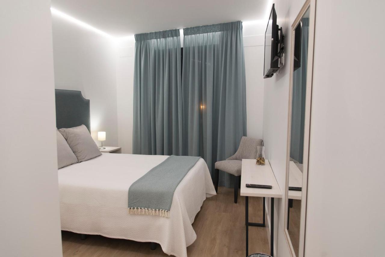 Gm Hotel Marchena Kültér fotó