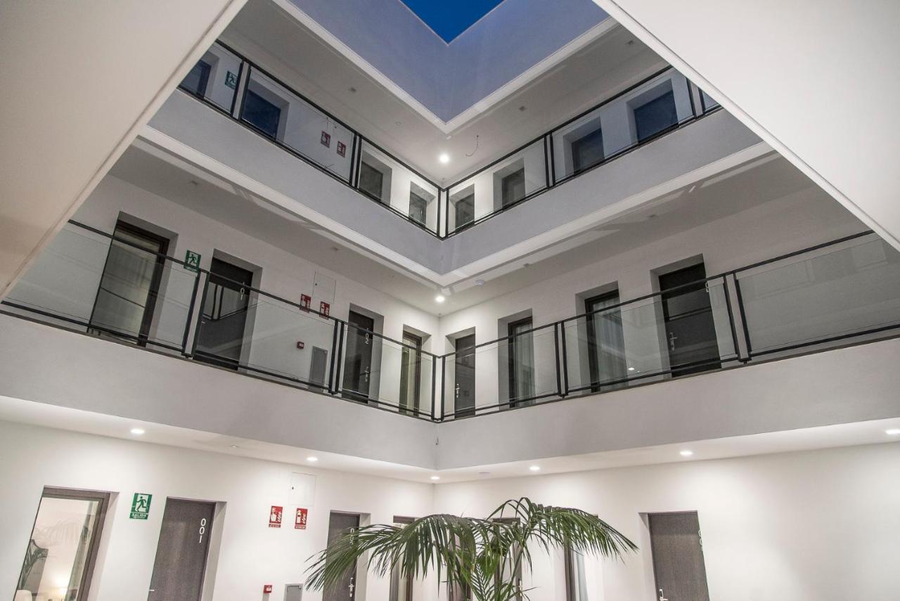 Gm Hotel Marchena Kültér fotó