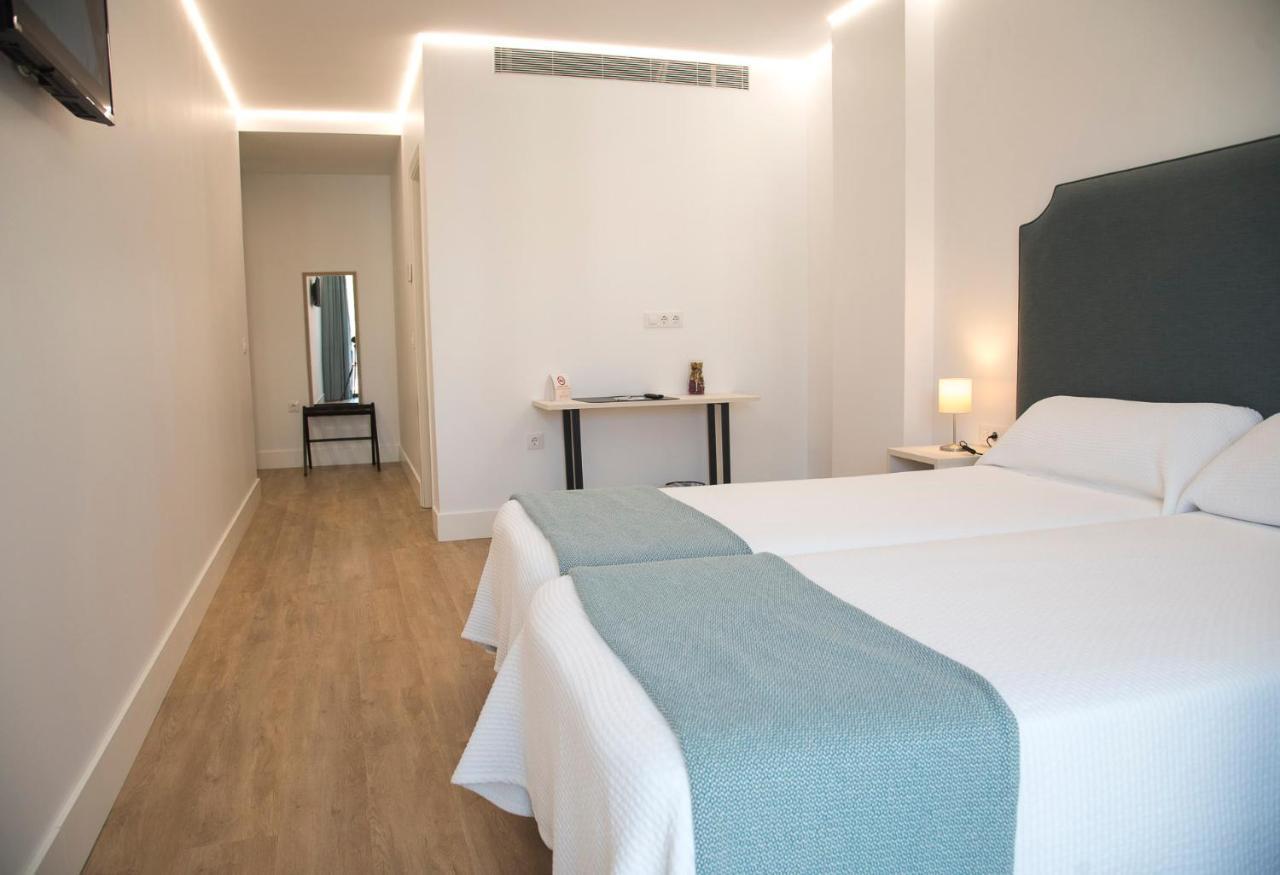 Gm Hotel Marchena Kültér fotó