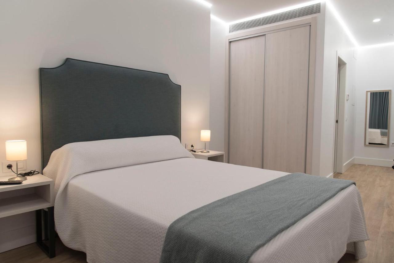 Gm Hotel Marchena Kültér fotó